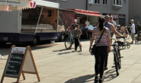 Wochenmarkt.jpg Wochenmarkt.jpg
