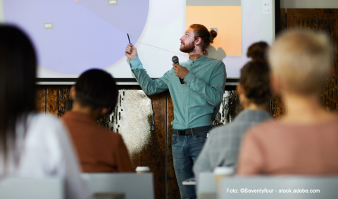 KG_D5607K_Berufsalltag in Deutschland.jpg KG_D5607K_Berufsalltag in Deutschland.jpg